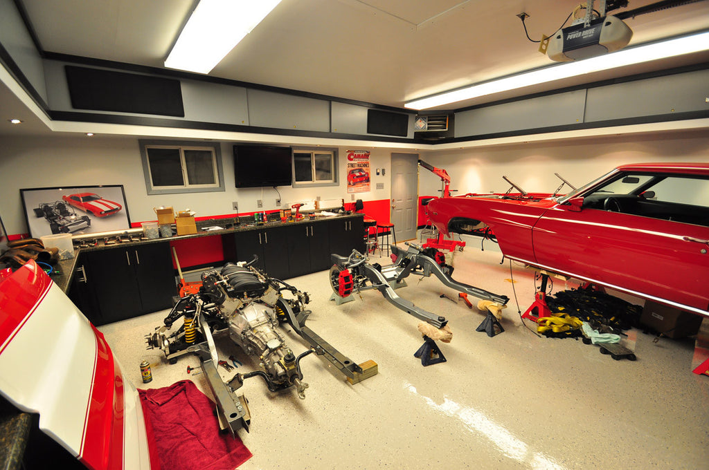 Top 10 Decorating Ideas For The Garage Auto Enthusiast